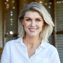 Courtney Roulston, Australia