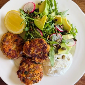 Sardine & Sweet Potato Fishcakes with Herby Yogurt Sauce