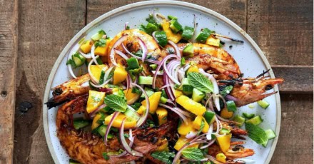 spiced-bbq-king-prawns-step-4