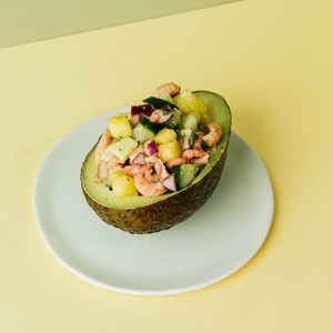 Cocktail de crevettes sain à base de mangues & avocats