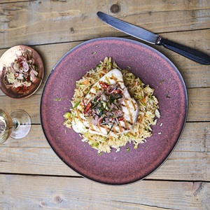 Thon grillé avec du sambal de bali