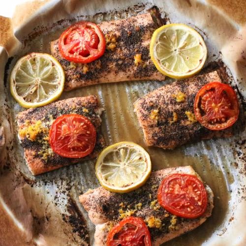 Makkelijke zalm met citroen en peper