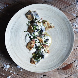 Hering mit Lauch und schwedischem Fladenbrot