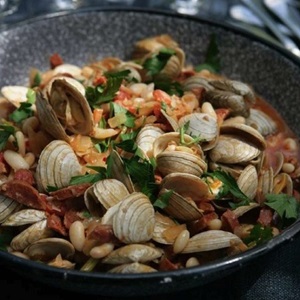 Coques au chorizo et haricots blancs