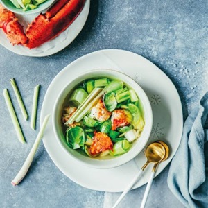 Nage de homard à la citronnelle