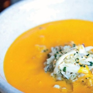Soupe de butternut au crabe