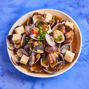 Vongole certificate MSC stufate con aglio e tofu