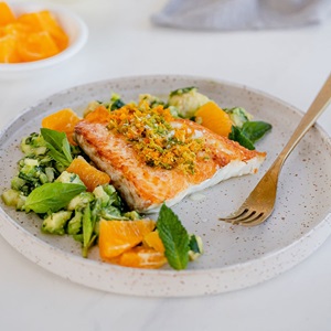 Eglefino con polvere di agrumi e avocado