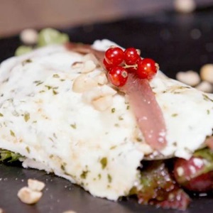 Insalata formaggio di capra e acciughe