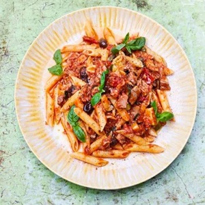 Pasta med tun