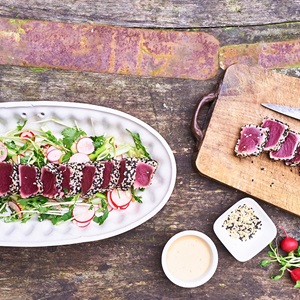Tuna tataki with soya mayonnaise
