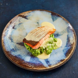 야채 라구를 곁들인연어(Salmon) 스테이크