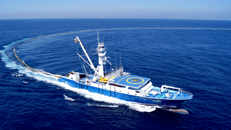 Northeastern Tropical Pacific Tuna boat at sea