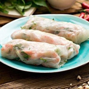 Fresh shrimp summer rolls