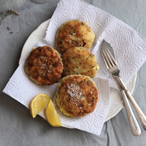 Hake 'viskoekies' (fish cakes)
