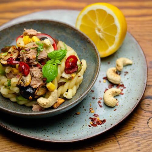 Sommerlicher Thunfisch Nudelsalat