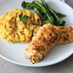 Crispy hake with spicy mashed potatoes & tenderstem broccoli