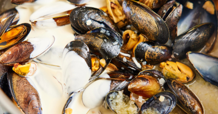 Creamy Nordic blue mussels - Step 4