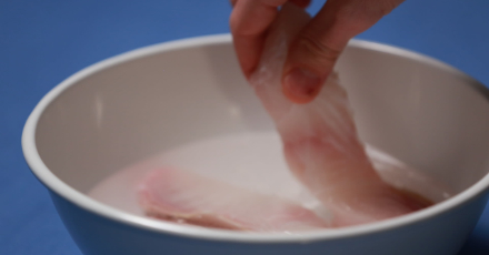 Steamed Halibut Fillet with Chinese Rice Wine - Step 2