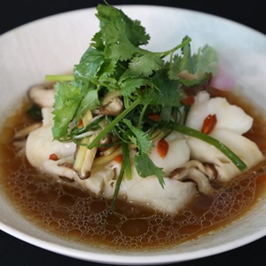 Steamed Halibut Fillet with Chinese Rice Wine