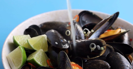 Sylt blue mussels with a breeze of Asia - Step 5