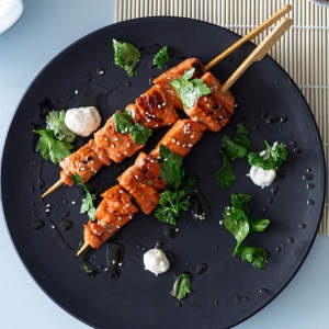 Grillade laxspett med asiatisk marinad