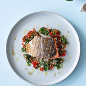 Wild salmon fillets with sauce vierge