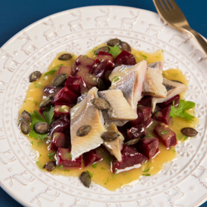 Sałatka z buraka ze śledziem Grzegorza Łapanowskiego