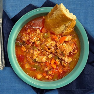 Manhattan Chowder z dzikim łososiem