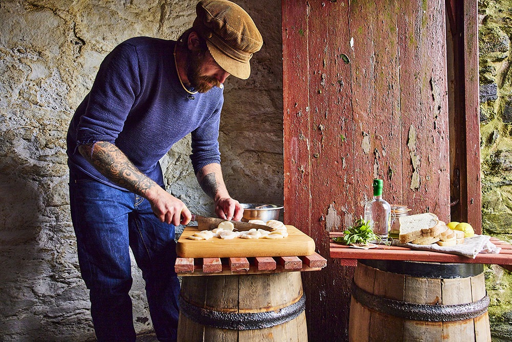 James cutting scallops