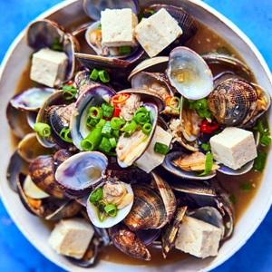 Vongole certificate MSC stufate con aglio e tofu