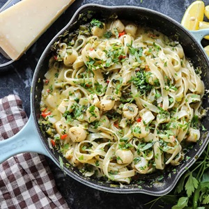 Scallop and chilli pasta