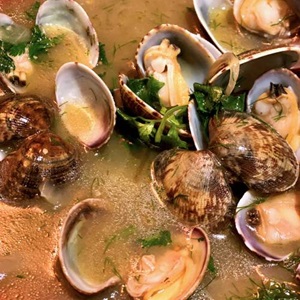 Clam Soup with Peas, Sherry & Coriander