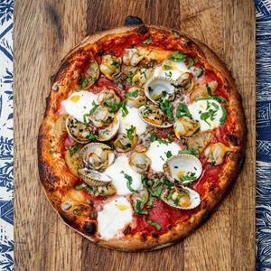 Stone-Baked Cockle Pizza