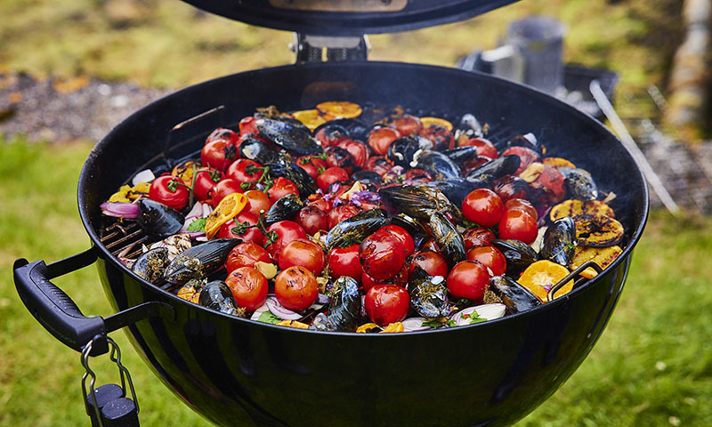 MSC mussels cooked on bbq shot by David Loftus