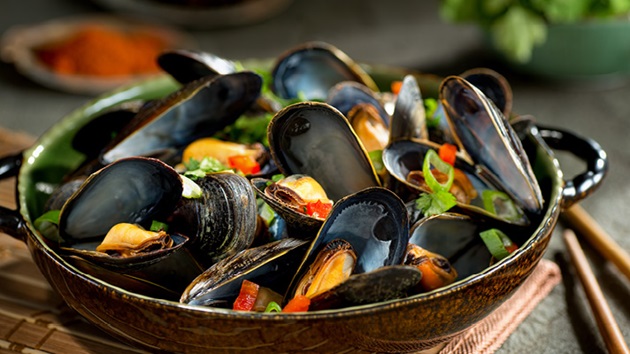 Want to cook delicious, sustainable mussels?